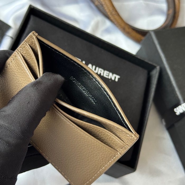 SAINT LAURENT 687098 カードケース 荔枝紋 サイズ:10x7.5x0.5cm