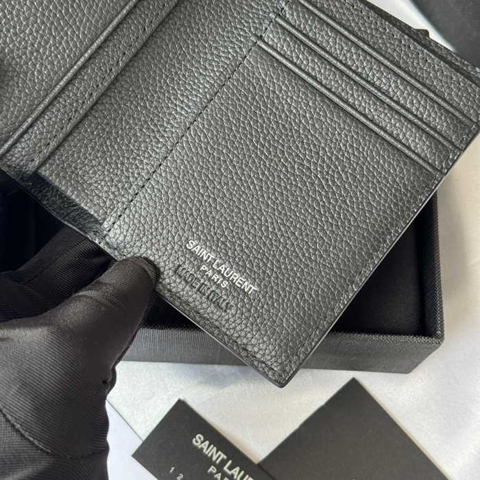 SAINT LAURENT 668736 二つ折り財布 荔枝紋金具 サイズ:11.5x9cm