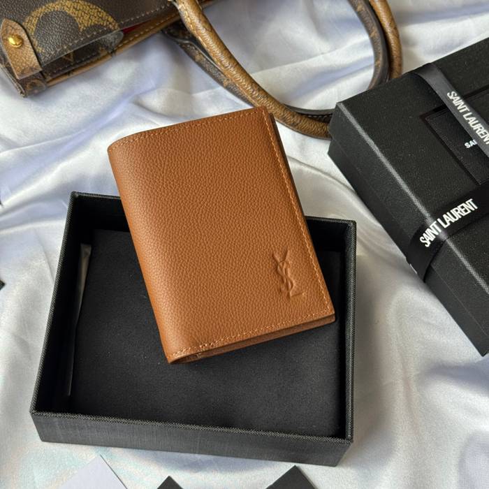 SAINT LAURENT 668736 二つ折り財布 荔枝紋 サイズ:11.5x9cm
