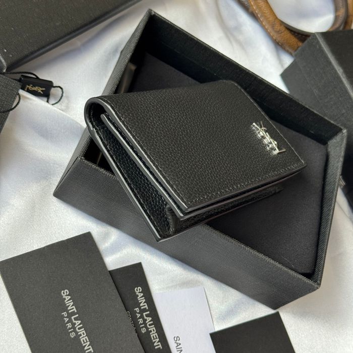 SAINT LAURENT 693492 フラップ名刺ケース 荔枝紋メタル サイズ:11x7.5cm