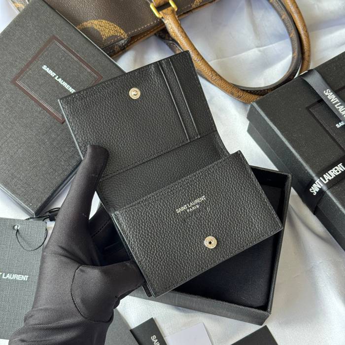 SAINT LAURENT 693492 フラップ名刺ケース 荔枝紋メタル サイズ:11x7.5cm